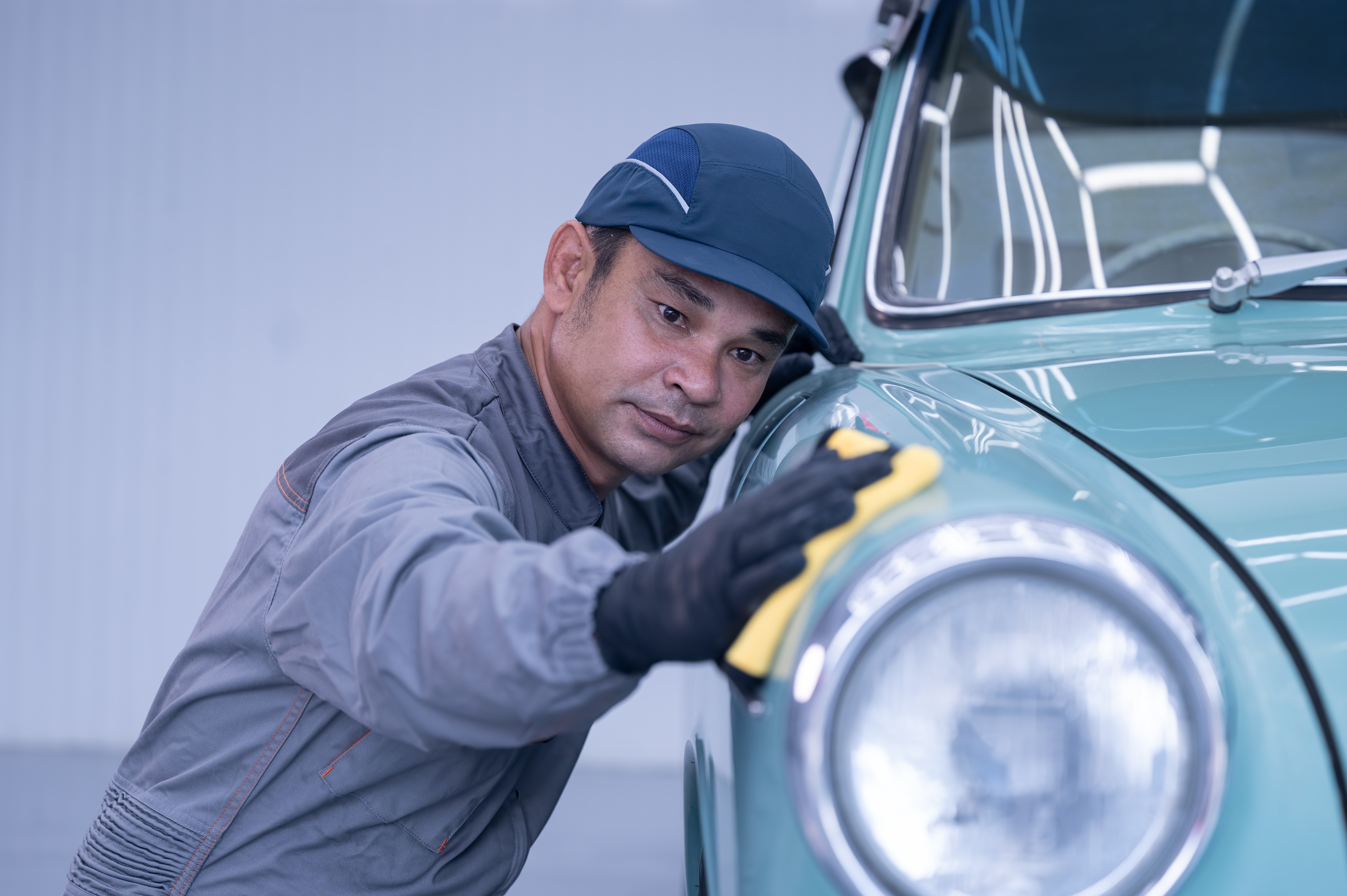 While many classic car maintenance tasks can be done by enthusiasts, some jobs are more specialized, and require the expertise of a vintage car mechanic.